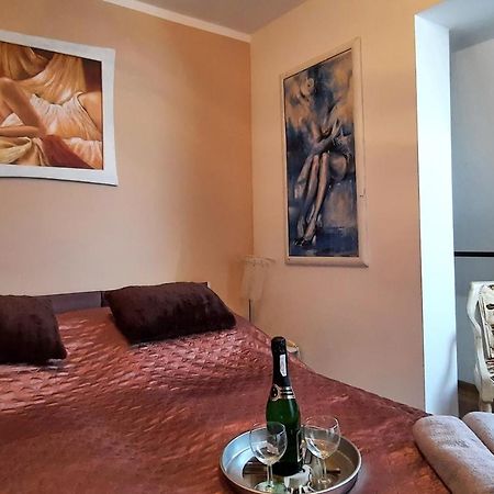 Apartament Przy Rynku ビャウィストク エクステリア 写真